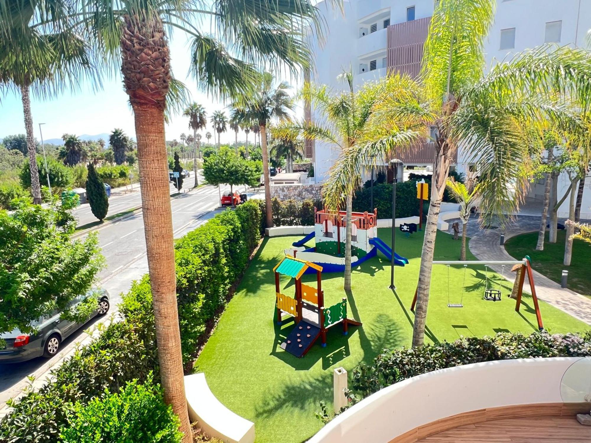 Pushe Playa Granada Beach&Golf 4 Ella Dış mekan fotoğraf